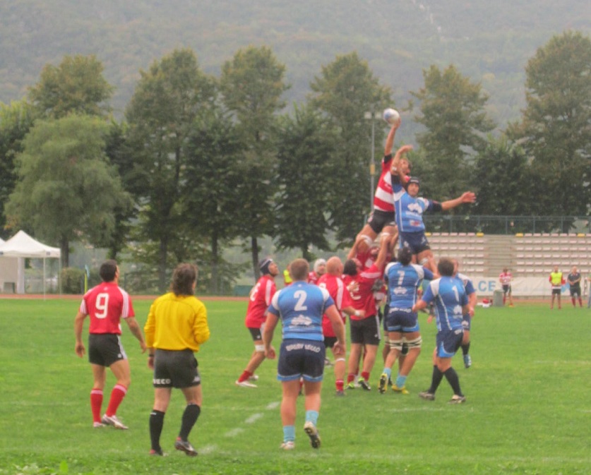 https://lecconews.news/wp/wp-content/uploads/2013/09/rugby-touche.jpg