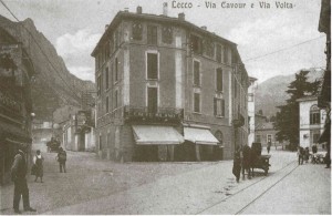 Via Cavour e via Volta, Lecco, 1925