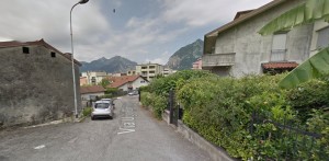 Via Ugo Bartesaghi vista dall'imboccatura sita in via Cesura